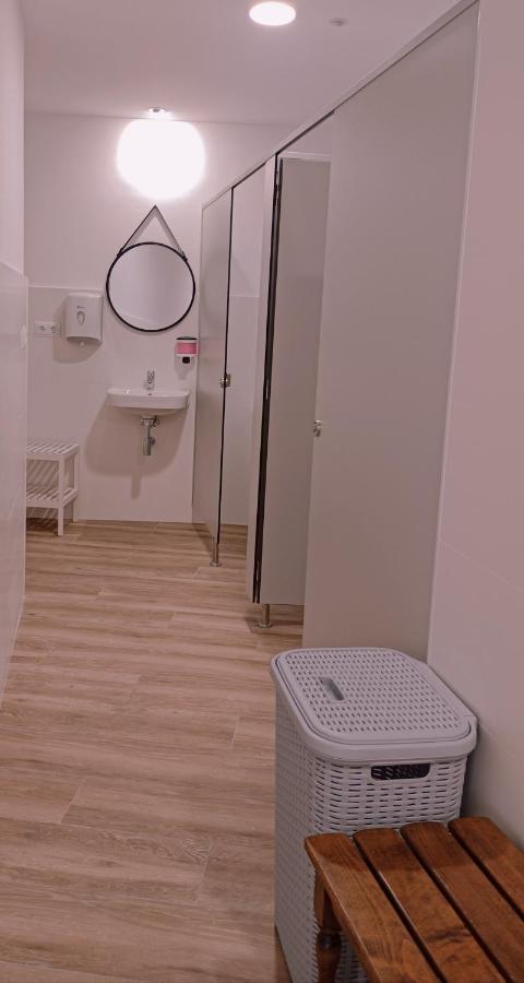 Albergue Hostel Nuestra Senora Del Camino กอมบาร์โร ภายนอก รูปภาพ